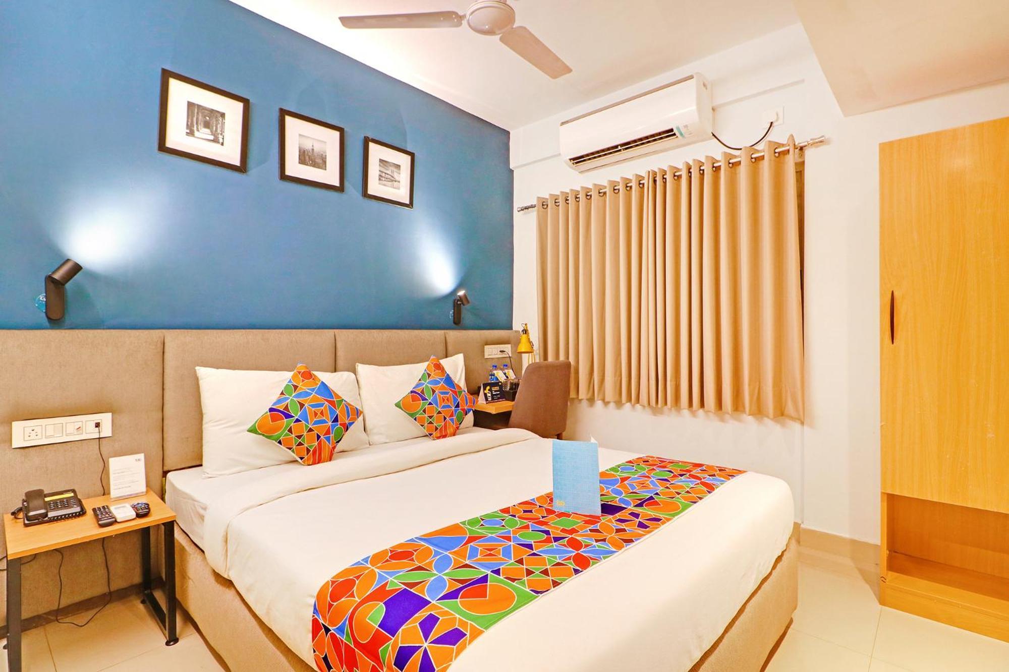 Fabhotel Azure Sky - Nr Ruby Hospital Jādabpur Dış mekan fotoğraf