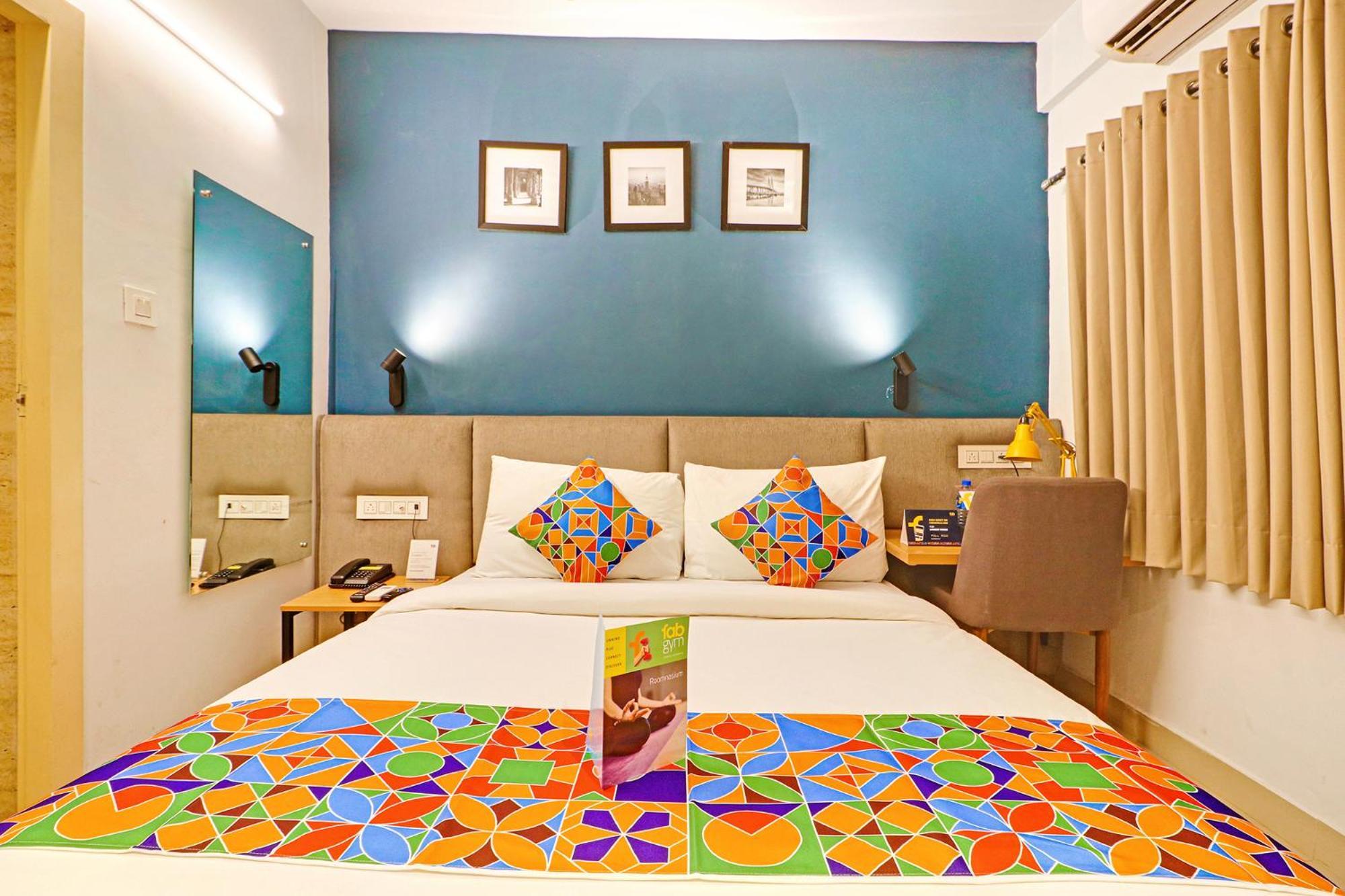 Fabhotel Azure Sky - Nr Ruby Hospital Jādabpur Dış mekan fotoğraf