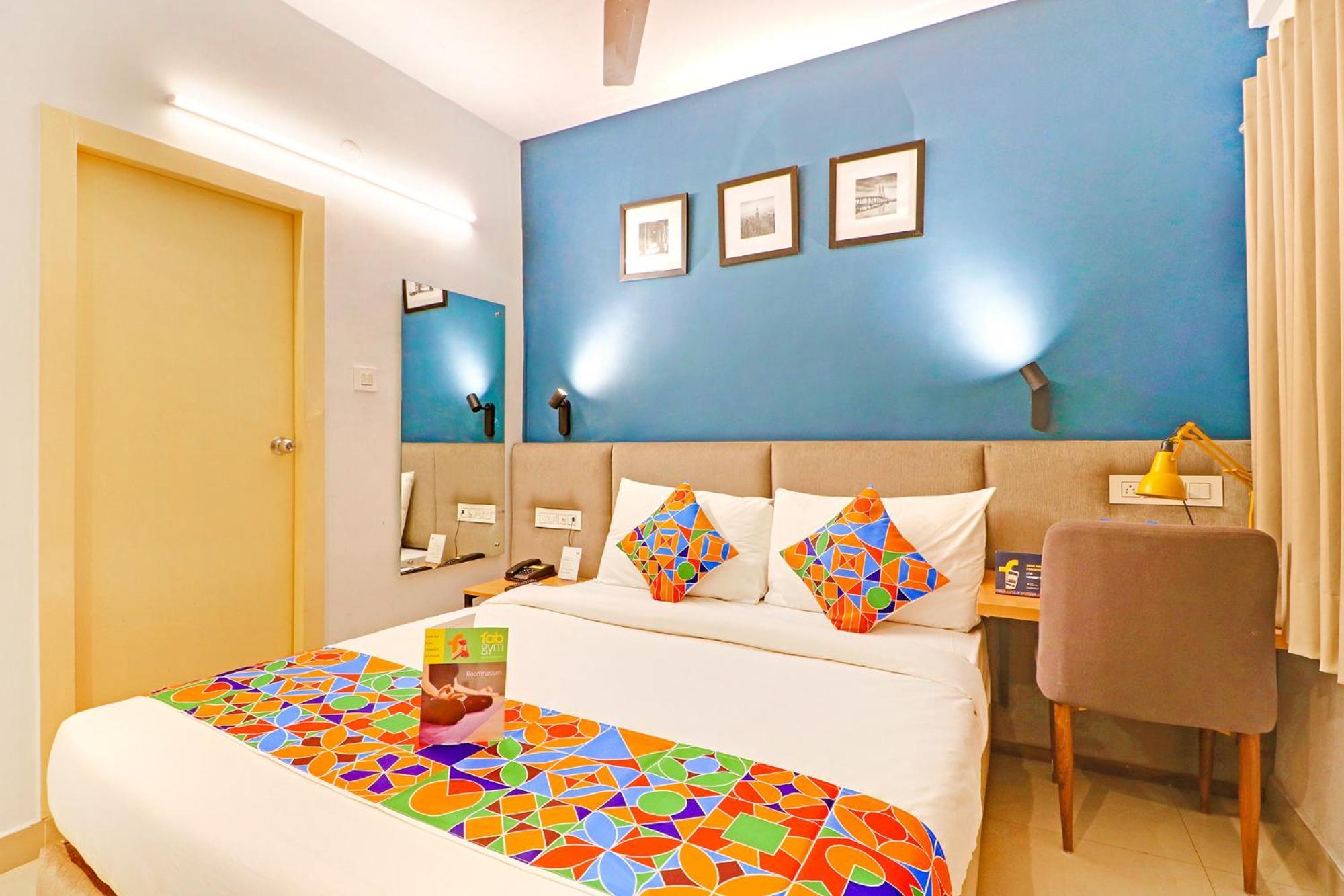 Fabhotel Azure Sky - Nr Ruby Hospital Jādabpur Dış mekan fotoğraf